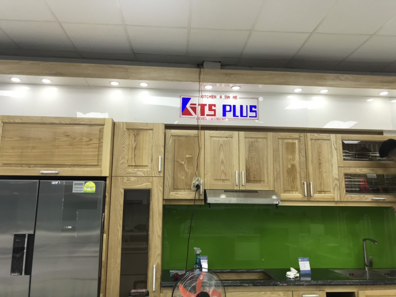 Phụ kiện tủ bếp Kit Plus