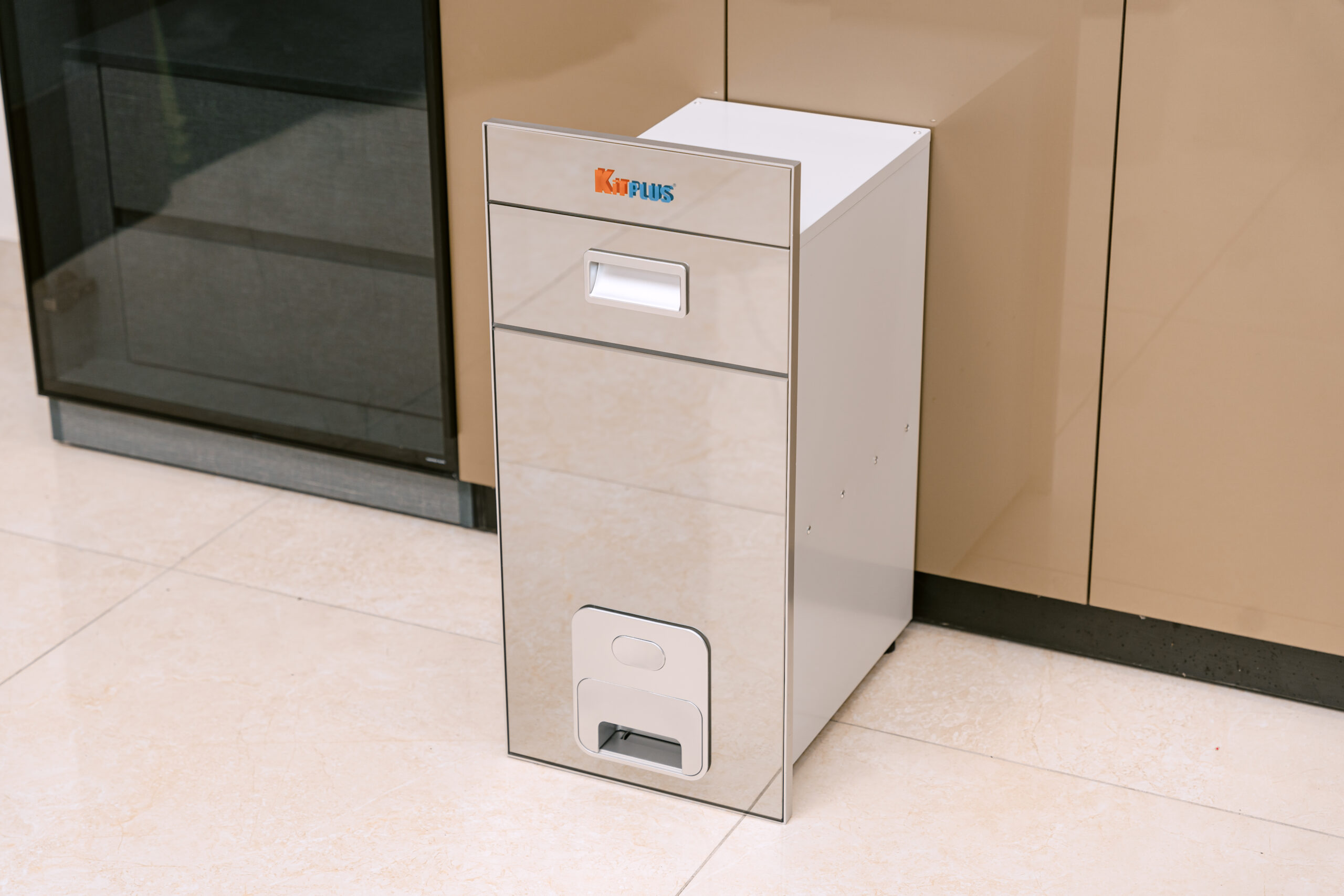 KIT-209 Thùng Gạo Mặt Gương Điện Tử D32E - Ảnh 1