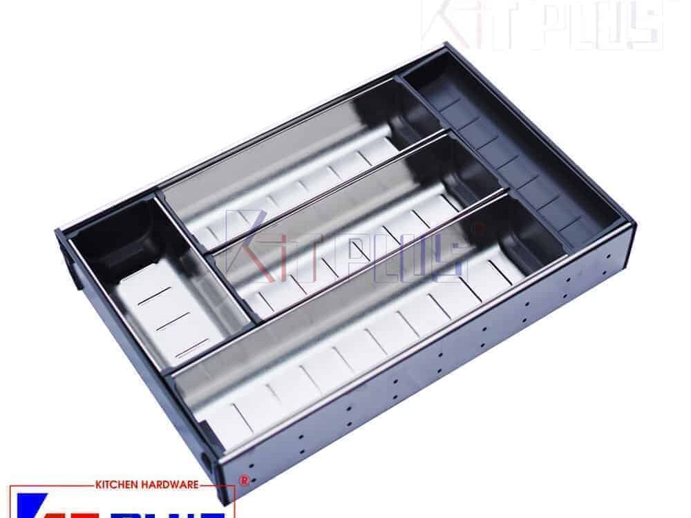khay-chia-thia-dia-inox-KC-42-kitplus.vn_.01.jpg Khay Chia Thìa Dĩa KC42 - Ảnh 1