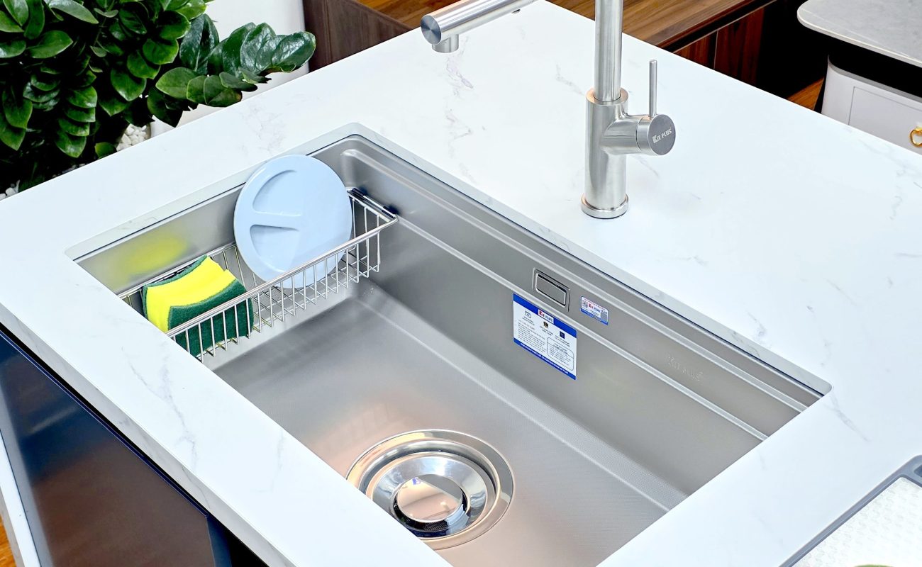 {"source_type":"douyin_beauty_me","data":{"product":"retouch","capability_extra_v2":{"edit":[{"panel":"composition"}],"filter":[{"effect_id":"531919","resource_id":"6796929460915409422","origin":"heycan"}]},"enter_from":"enter_launch","stickerId":"","infoStickerId":"","os":"ios","imageEffectId":"","effect_id":"filter#6796929460915409422","filterId":"6796929460915409422","effect_type":"tool","playId":"","pictureId":"AABF8BDE-E118-4AA1-BD05-6B5C55BF3DEE","activityName":"","capability_key":["filter","edit"],"appversion":"13.2.0"}}